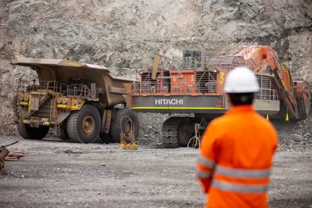 Las ganancias de los mineros de oro aumentan, pero las valoraciones se rezagan: Sprott